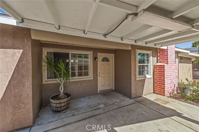 820 Cozy Court, Fallbrook CA: https://media.crmls.org/medias/5bdd3b13-a98d-4b2f-9762-ddf95ffcdbed.jpg