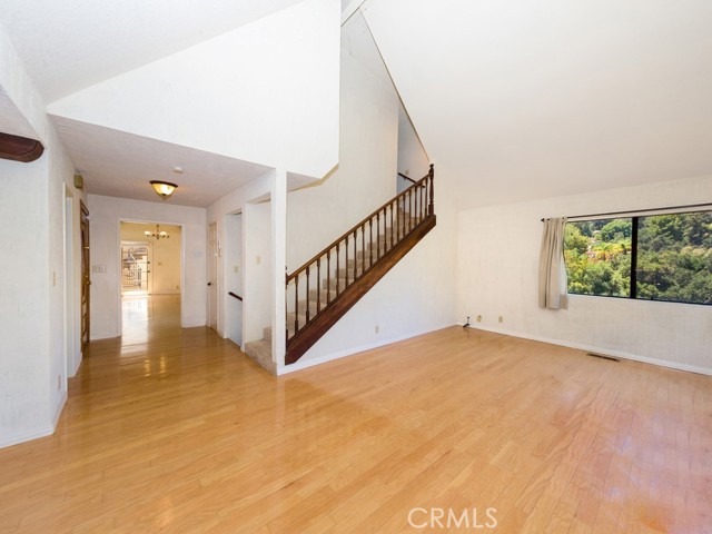 2919 Greenwich Road photo 8