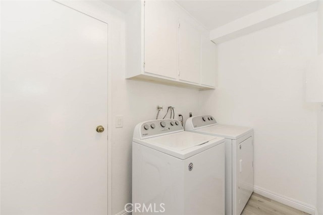 Detail Gallery Image 17 of 34 For 143 Stanford Ct #36,  Irvine,  CA 92612 - 2 Beds | 2/1 Baths