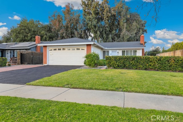 1403 W Ontario Ave, Corona, CA 92882