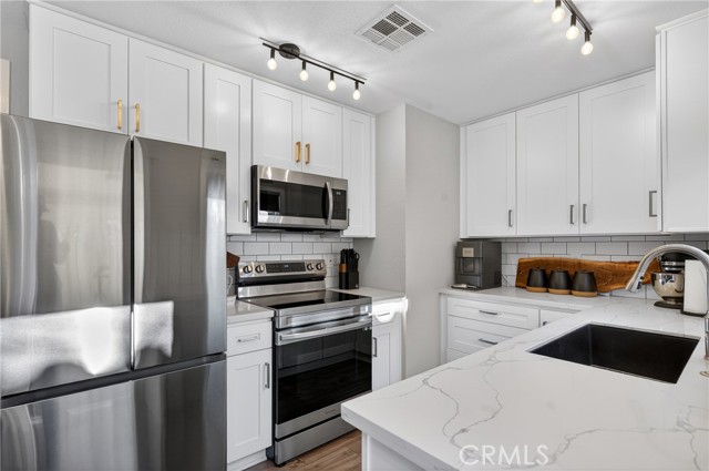 Detail Gallery Image 14 of 50 For 9780 Las Lomas #7,  Atascadero,  CA 93422 - 2 Beds | 1/1 Baths