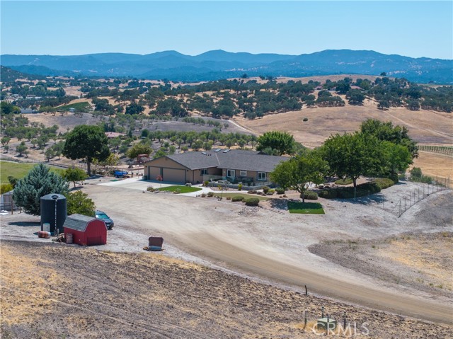 Detail Gallery Image 6 of 44 For 2255 Lothar Ln, Templeton,  CA 93465 - 4 Beds | 3 Baths