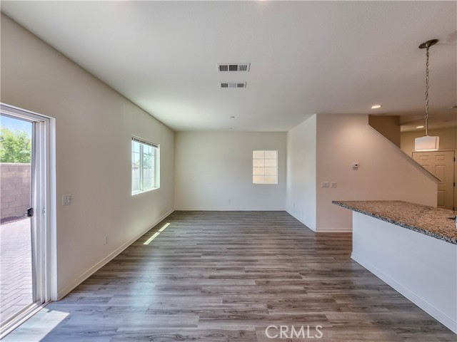 Detail Gallery Image 19 of 69 For 27377 Caprock Way, Moreno Valley,  CA 92555 - 3 Beds | 2/1 Baths