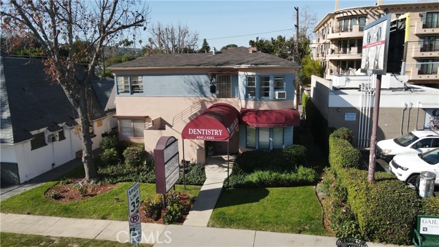  Commercial for Sale in Studio City, California