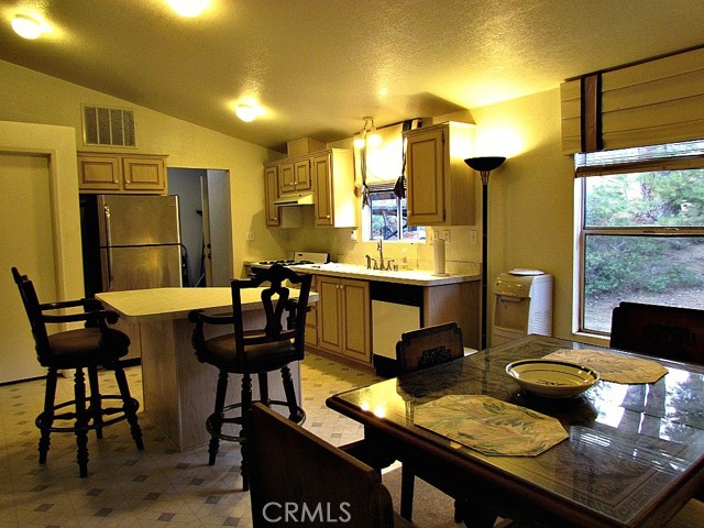 Manufactured Home Kitchen and Dining Area