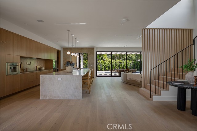 Detail Gallery Image 3 of 62 For 12335 Otsego St, Valley Village,  CA 91607 - 5 Beds | 6/1 Baths