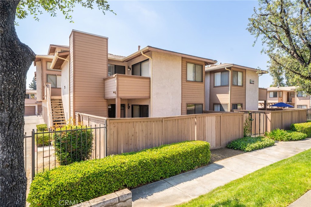 1303 Massachusetts Avenue #101