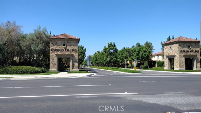 73 Gardenhouse Way, Irvine CA: https://media.crmls.org/medias/5be44064-0c12-46e3-8173-4f6e3fbaea0b.jpg