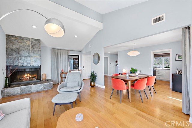 1414 Morningside Drive, Laguna Beach CA: https://media.crmls.org/medias/5be476c6-f424-4261-ad81-f78338665418.jpg
