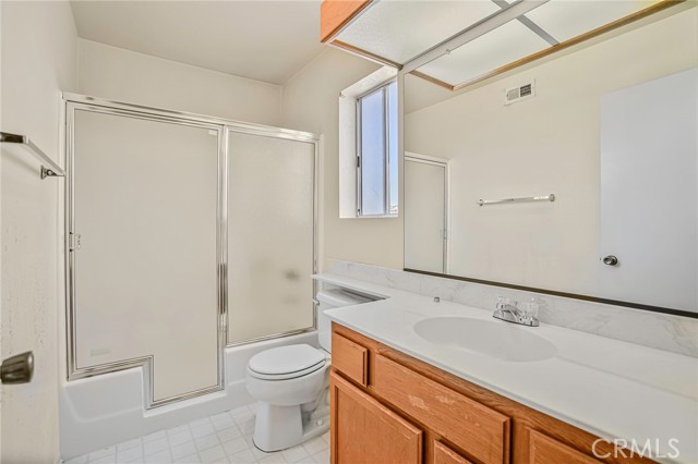Detail Gallery Image 17 of 20 For 1448 Grey Oaks Ct, Oceanside,  CA 92056 - 3 Beds | 1/1 Baths
