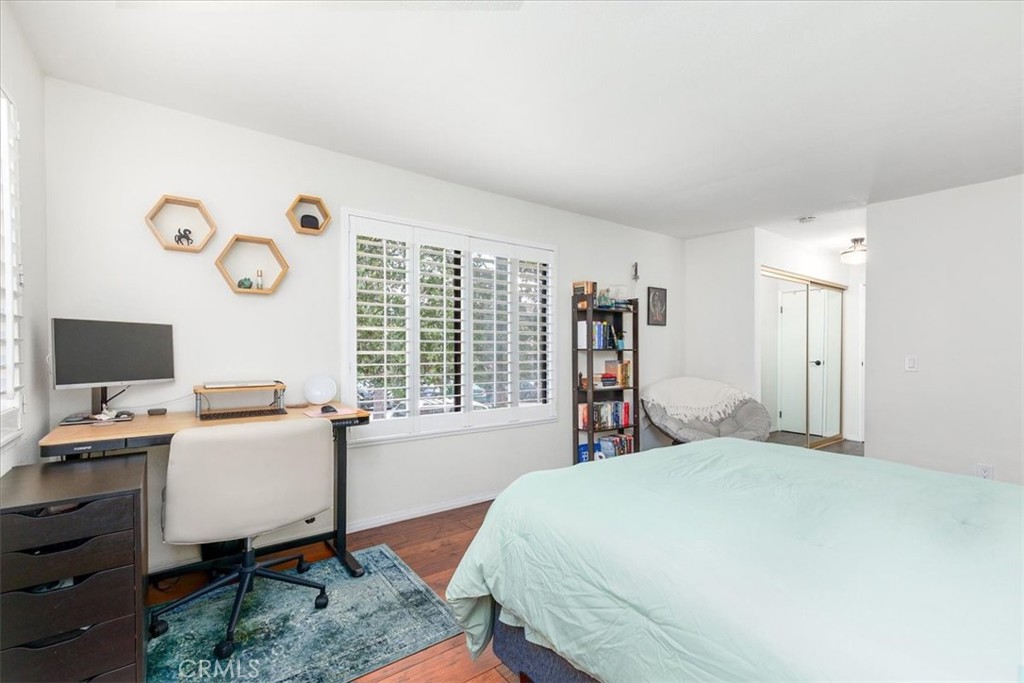 3930 Centre Street - photo 13