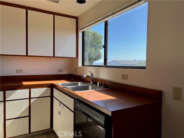 Detail Gallery Image 13 of 27 For 1316 17th St, Los Osos,  CA 93402 - 3 Beds | 2 Baths