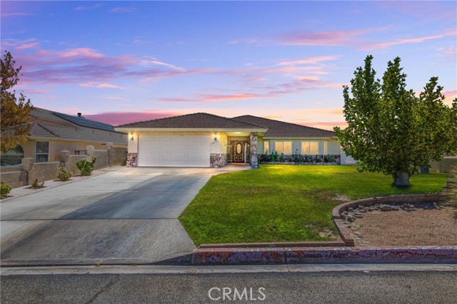 Detail Gallery Image 1 of 1 For 26421 Silver Lakes, Helendale,  CA 92342 - 4 Beds | 2/1 Baths