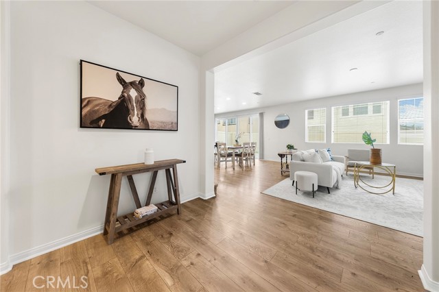 7733 Lupin Street, Chino CA: https://media.crmls.org/medias/5be7ea8a-9f74-4e1f-85d6-1ab8b7ea72ee.jpg