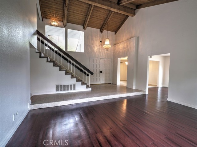 912 Brightstone Court, Westlake Village CA: https://media.crmls.org/medias/5be824e2-9ef9-4b04-a21d-92b6330ab610.jpg