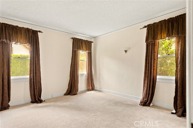 Detail Gallery Image 16 of 42 For 868 W Edgehill Rd, San Bernardino,  CA 92405 - 3 Beds | 2 Baths