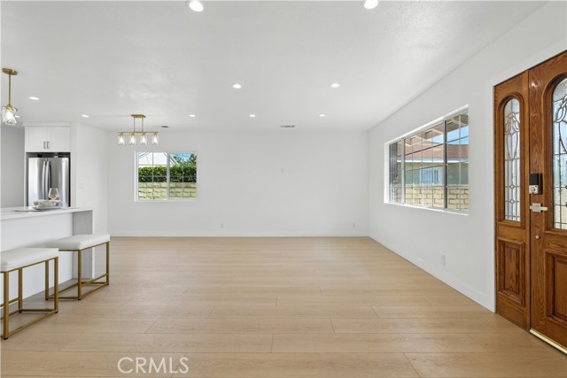 Detail Gallery Image 6 of 31 For 10414 El Dorado Ave, Pacoima,  CA 91331 - 3 Beds | 1 Baths