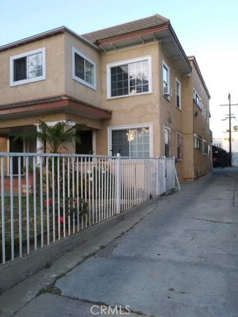 Image 3 for 2924 Raymond Ave, Los Angeles, CA 90007