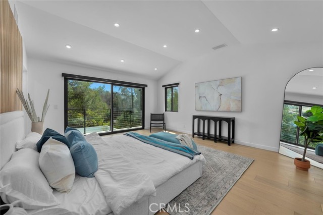 Drew Fenton | 17433 Camino De Yatasto Pacific Palisades CA | MLS: 7355290