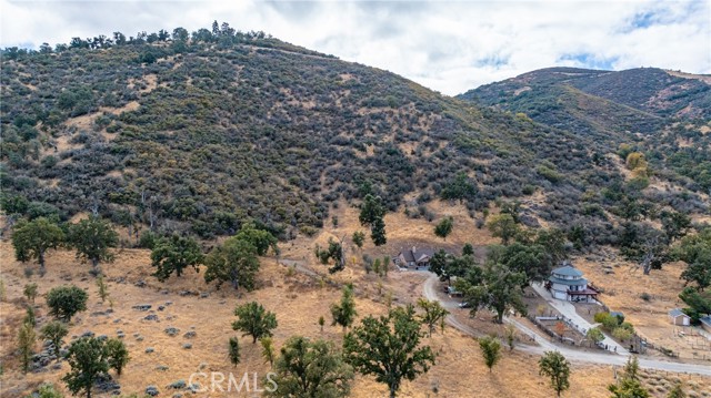 Detail Gallery Image 5 of 12 For 17701 Alps Dr, Tehachapi,  CA 93561 - – Beds | – Baths