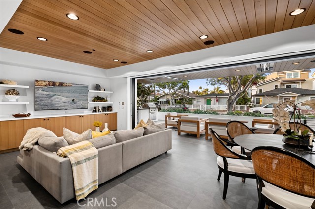 1555 E Ocean Boulevard, Newport Beach, CA, 92661 1555 E Ocean Boulevard, Newport Beach, CA, 92661
