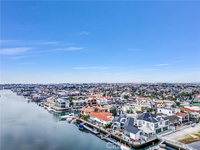 Detail Gallery Image 55 of 58 For 16412 Ardsley Cir, Huntington Beach,  CA 92649 - 4 Beds | 3/1 Baths