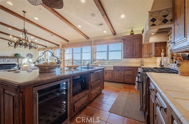 Detail Gallery Image 17 of 63 For 8730 Bluff Ct, Bradley,  CA 93426 - 5 Beds | 5/1 Baths