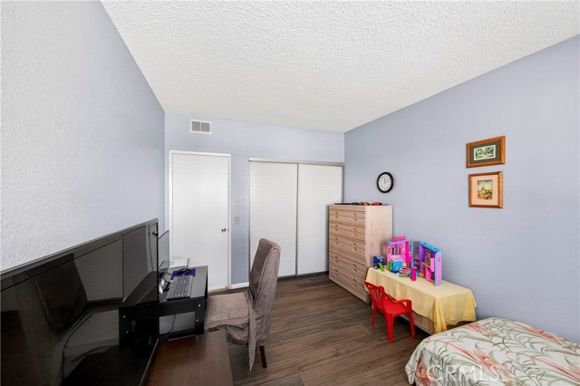 Detail Gallery Image 13 of 26 For 24208 Sylvan Glen Rd #E,  Diamond Bar,  CA 91765 - 2 Beds | 2 Baths