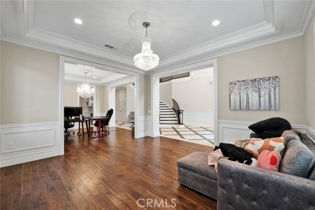 Detail Gallery Image 24 of 73 For 315 E Camino Real Ave., Arcadia,  CA 91006 - 5 Beds | 6 Baths