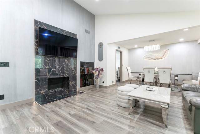 15409 Wyandotte Street, Van Nuys CA: https://media.crmls.org/medias/5becdaa5-60f9-4923-9606-ae8b58381460.jpg