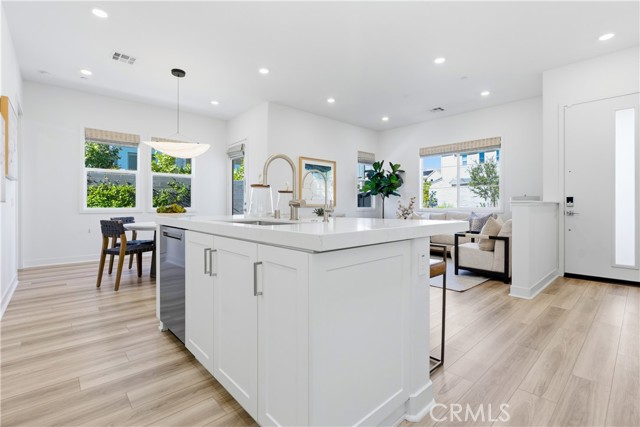 Detail Gallery Image 3 of 75 For 790 Sunrise Rd, Rancho Mission Viejo,  CA 92694 - 2 Beds | 2 Baths