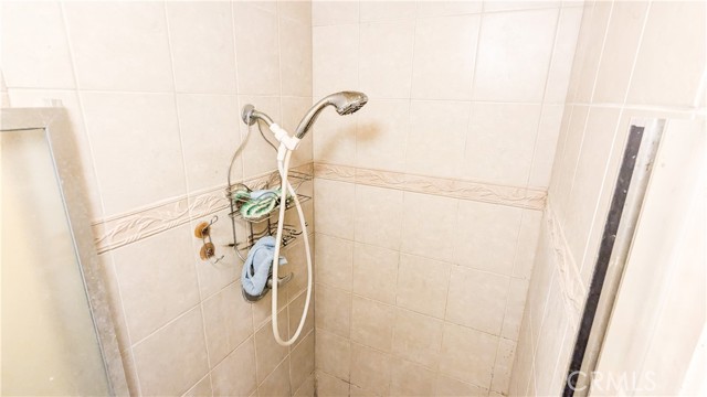 13522 Carnaby Street, Cerritos CA: https://media.crmls.org/medias/5bed6174-b481-48b2-8184-91195bc0b2bc.jpg
