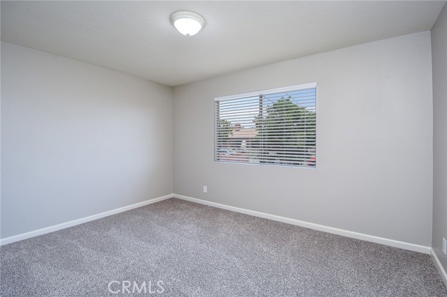 15195 Kingsway Drive, Lake Elsinore CA: https://media.crmls.org/medias/5bed79fd-83ec-43c9-b52e-062677537f92.jpg