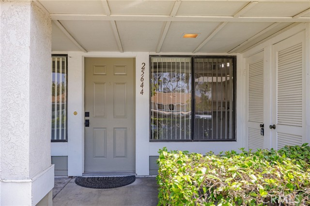 25644 Mont Pointe, Lake Forest CA: https://media.crmls.org/medias/5bee9c08-cf7a-4a4f-9ee5-71de8d712399.jpg