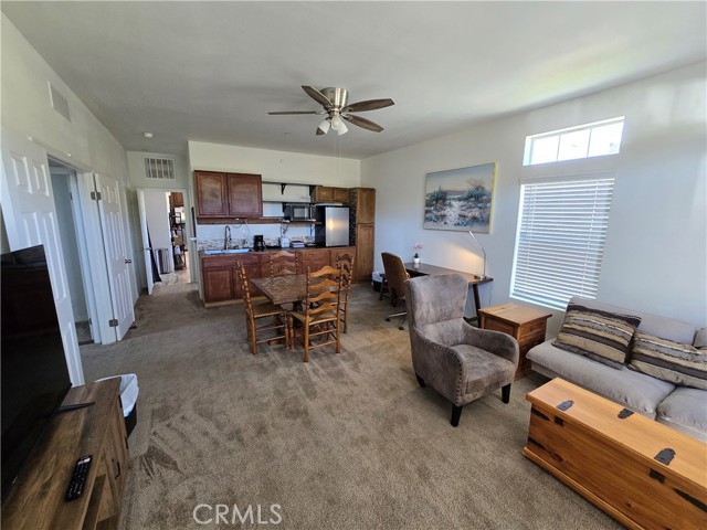 Detail Gallery Image 11 of 40 For 15045 Harbart Dr, Riverside,  CA 92506 - 4 Beds | 3/1 Baths
