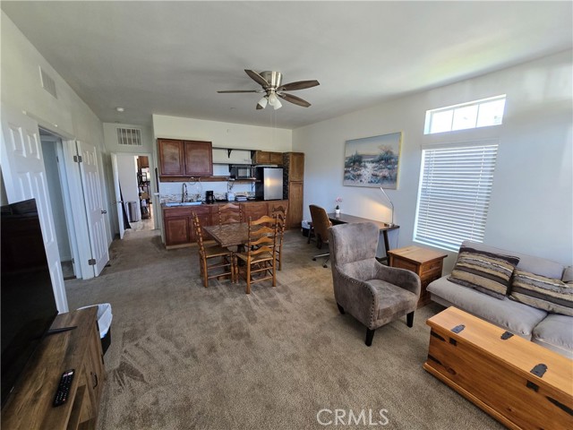 Detail Gallery Image 11 of 40 For 15045 Harbart Dr, Riverside,  CA 92506 - 4 Beds | 3/1 Baths