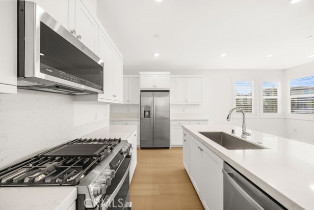 Detail Gallery Image 7 of 17 For 112 Junco, Irvine,  CA 92618 - 4 Beds | 3/1 Baths