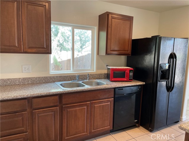 410 S Thor Street, Turlock, CA, 95380 410 S Thor Street, Turlock, CA, 95380
