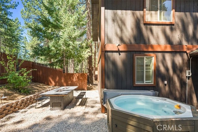 Detail Gallery Image 24 of 30 For 39965 Hillcrest, Big Bear Lake,  CA 92315 - 4 Beds | 2 Baths