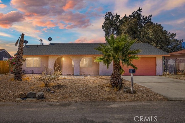 Detail Gallery Image 1 of 1 For 65813 Cahuilla Ave, Desert Hot Springs,  CA 92240 - 3 Beds | 2 Baths