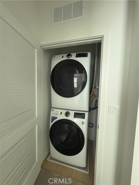 Detail Gallery Image 11 of 15 For 4405 S Fairmount Paseo, Ontario,  CA 91762 - 3 Beds | 2/1 Baths