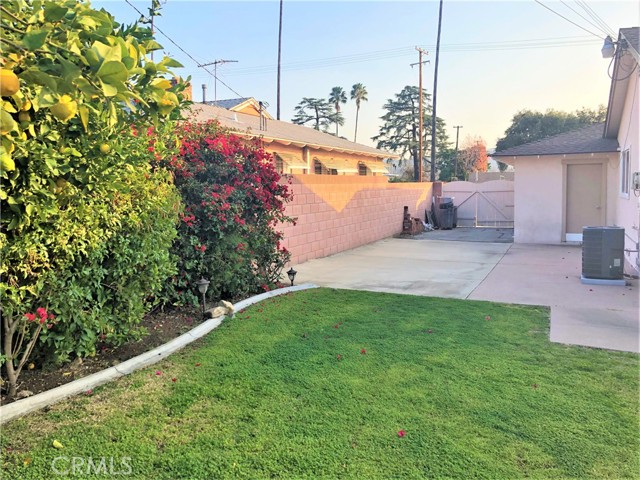 Detail Gallery Image 9 of 10 For 943 E Foothill Bld, Glendora,  CA 91741 - – Beds | – Baths