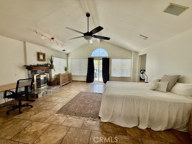 30265 Channel Way Drive, Canyon Lake CA: https://media.crmls.org/medias/5bf165cf-ac04-4342-a9e5-578cba7b1ae1.jpg