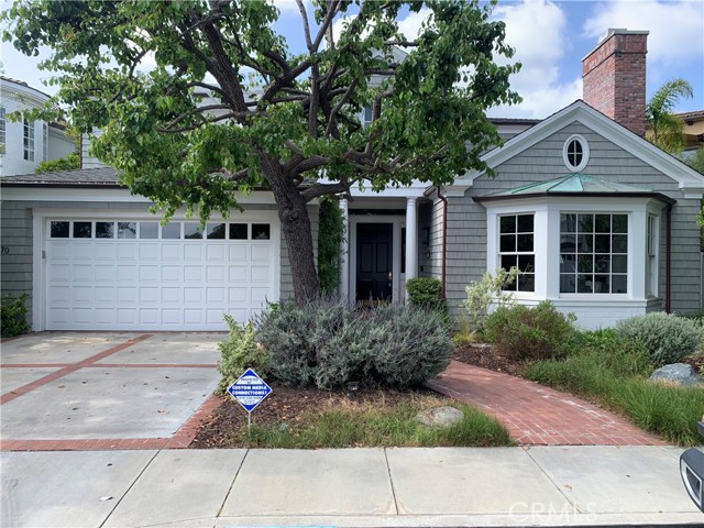 This home is approximately 8 blocks from downtown Manhattan Beach, the best restaurants, an abundance of shopping options, The famous Strand, biking/walking paths, the ocean and world famous Pier. Two car parking in the driveway and situated in sought after area of the lovely tree section.