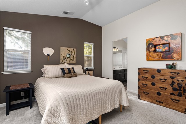 Detail Gallery Image 35 of 59 For 1975 Heritage Oak, Chico,  CA 95928 - 3 Beds | 2 Baths