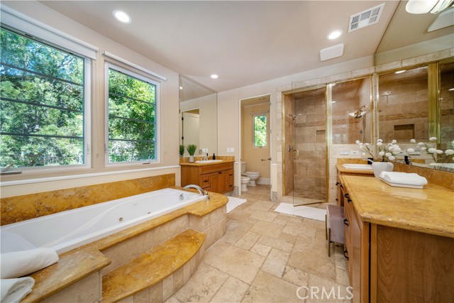 Detail Gallery Image 20 of 38 For 4240 Old Topanga Canyon Rd, Calabasas,  CA 91302 - 5 Beds | 6 Baths