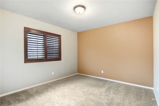 Detail Gallery Image 9 of 17 For 31757 Canyon Estates, Lake Elsinore,  CA 92532 - 3 Beds | 2/1 Baths