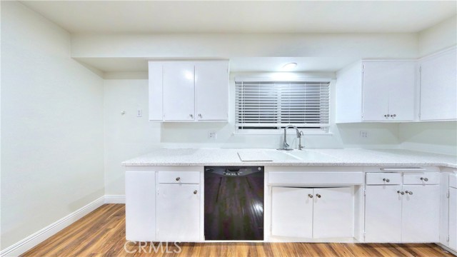 Detail Gallery Image 17 of 29 For 2315 E Alden, Anaheim,  CA 92806 - 4 Beds | 3 Baths