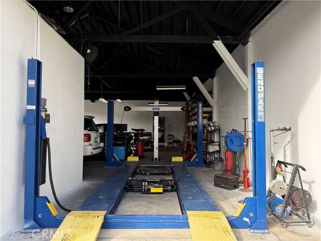 25807 Walnut Street, Lomita, California 90717, ,Commercial Sale,For Sale,25807 Walnut Street,CRSB24238225