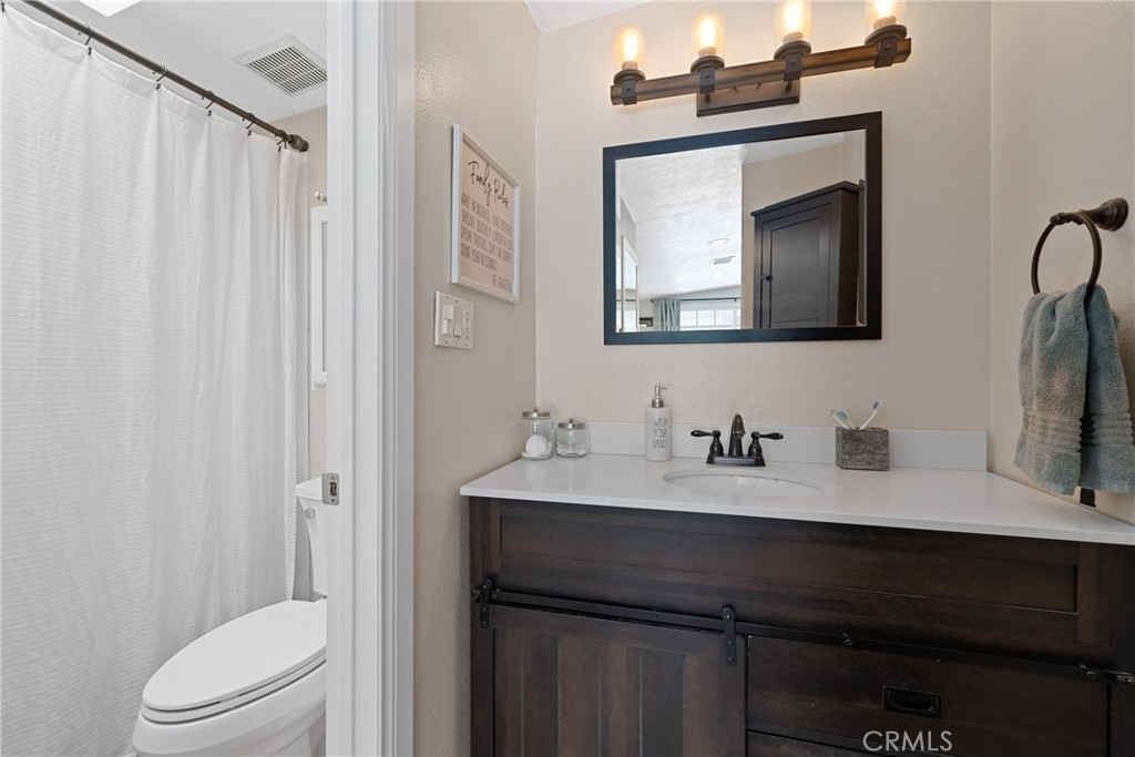 5bf7073c 7613 4944 Bfe5 D4546189c107